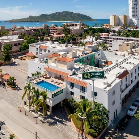 Quality Inn Mazatlán Εξωτερικό φωτογραφία