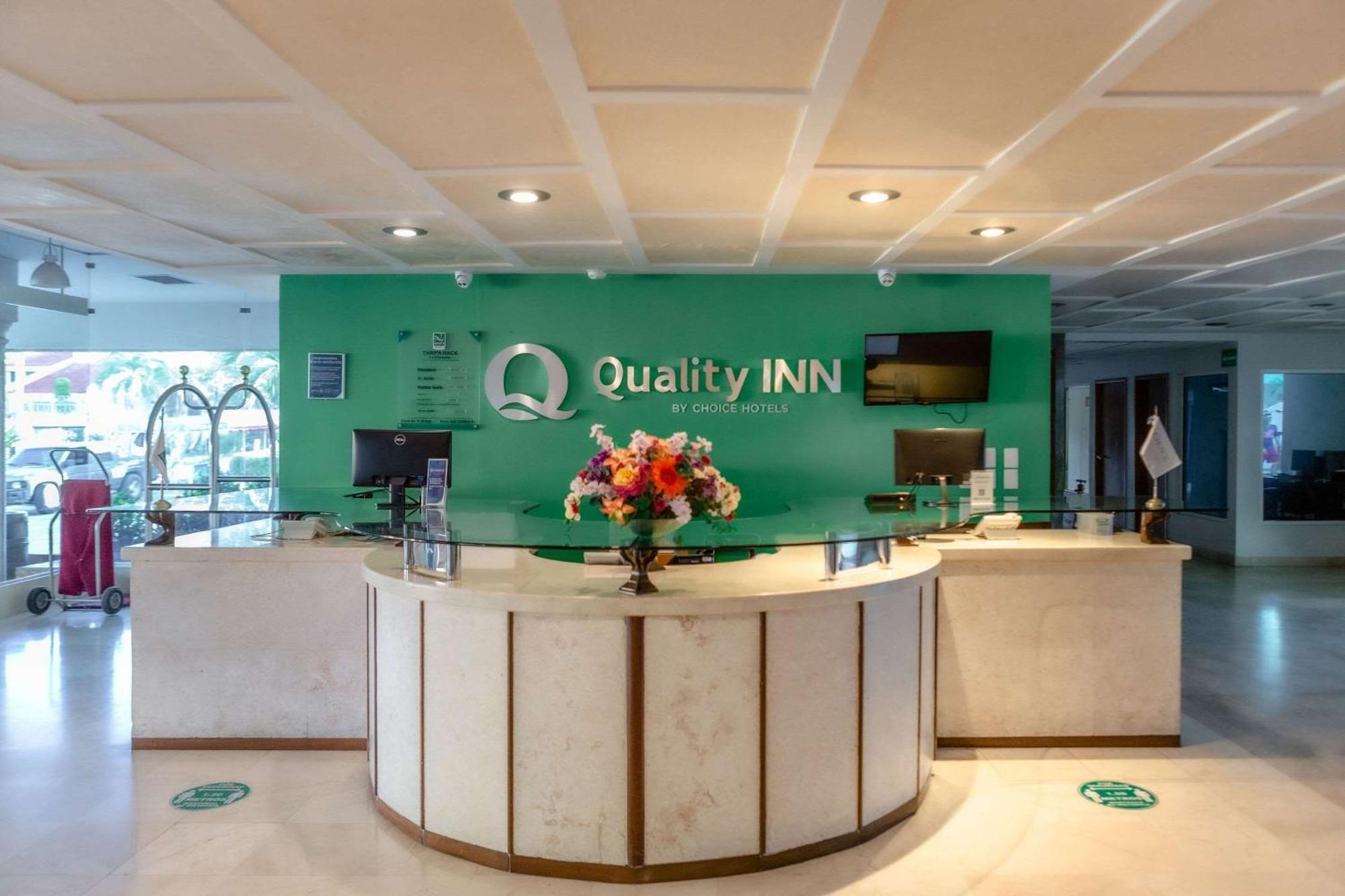 Quality Inn Mazatlán Εξωτερικό φωτογραφία