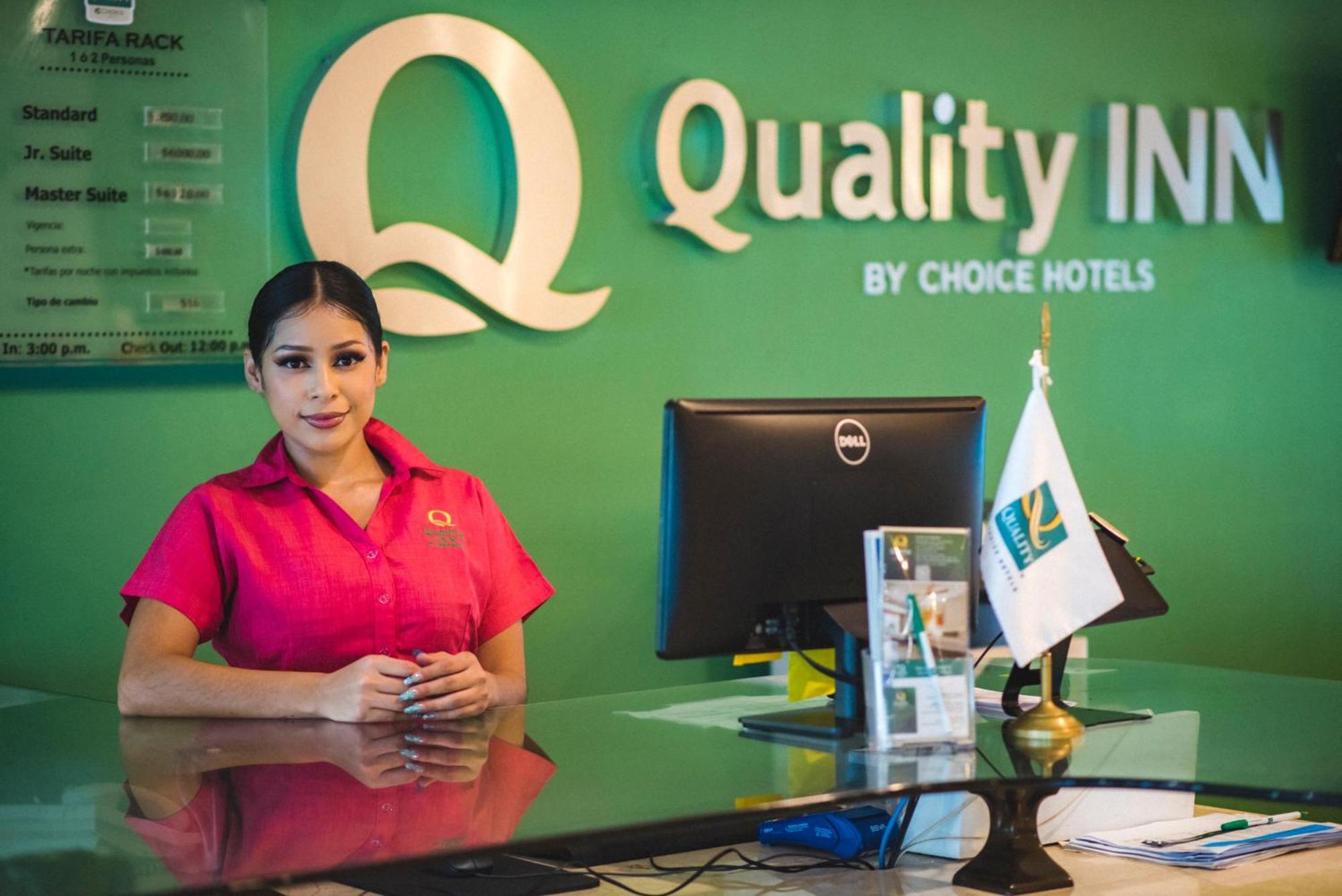 Quality Inn Mazatlán Εξωτερικό φωτογραφία