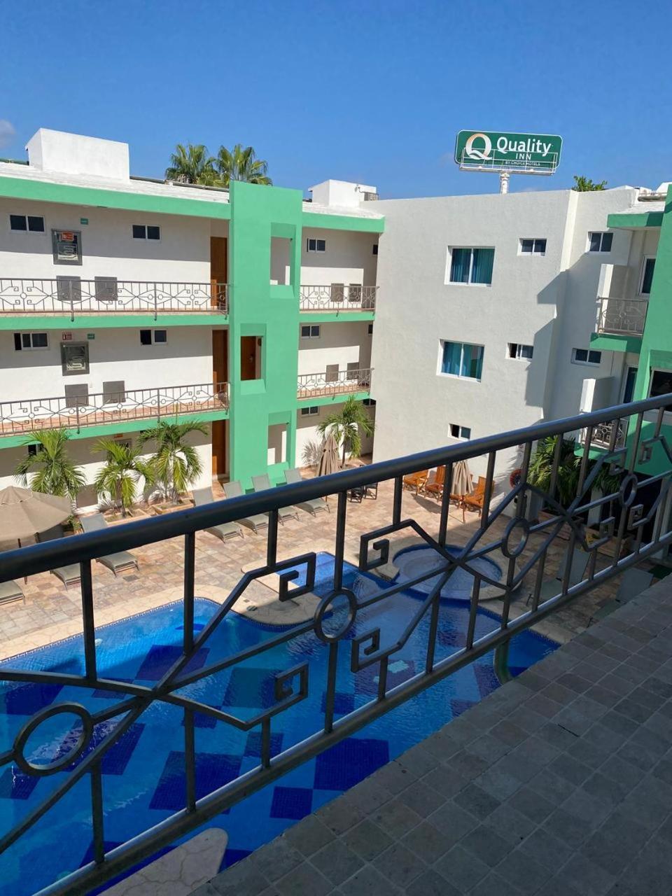 Quality Inn Mazatlán Εξωτερικό φωτογραφία