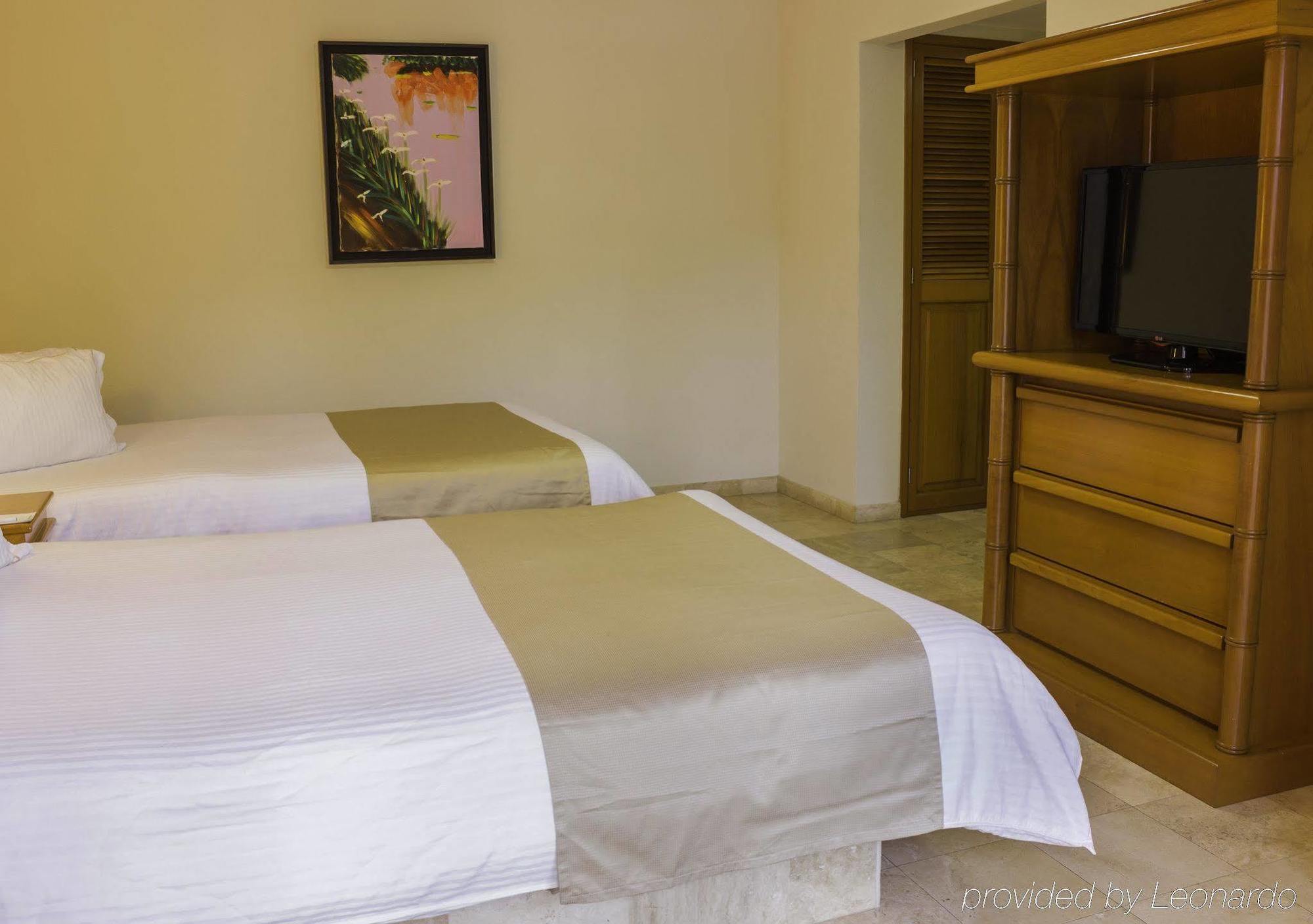 Quality Inn Mazatlán Εξωτερικό φωτογραφία