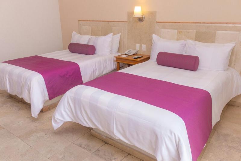 Quality Inn Mazatlán Εξωτερικό φωτογραφία